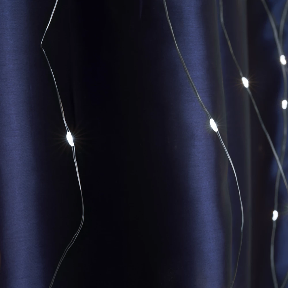 Светодиодная гирлянда Feron CL590 занавес типа Роса 2*2м  + 2м 5000К USB прозрачный шнур (41636) - Viokon.com