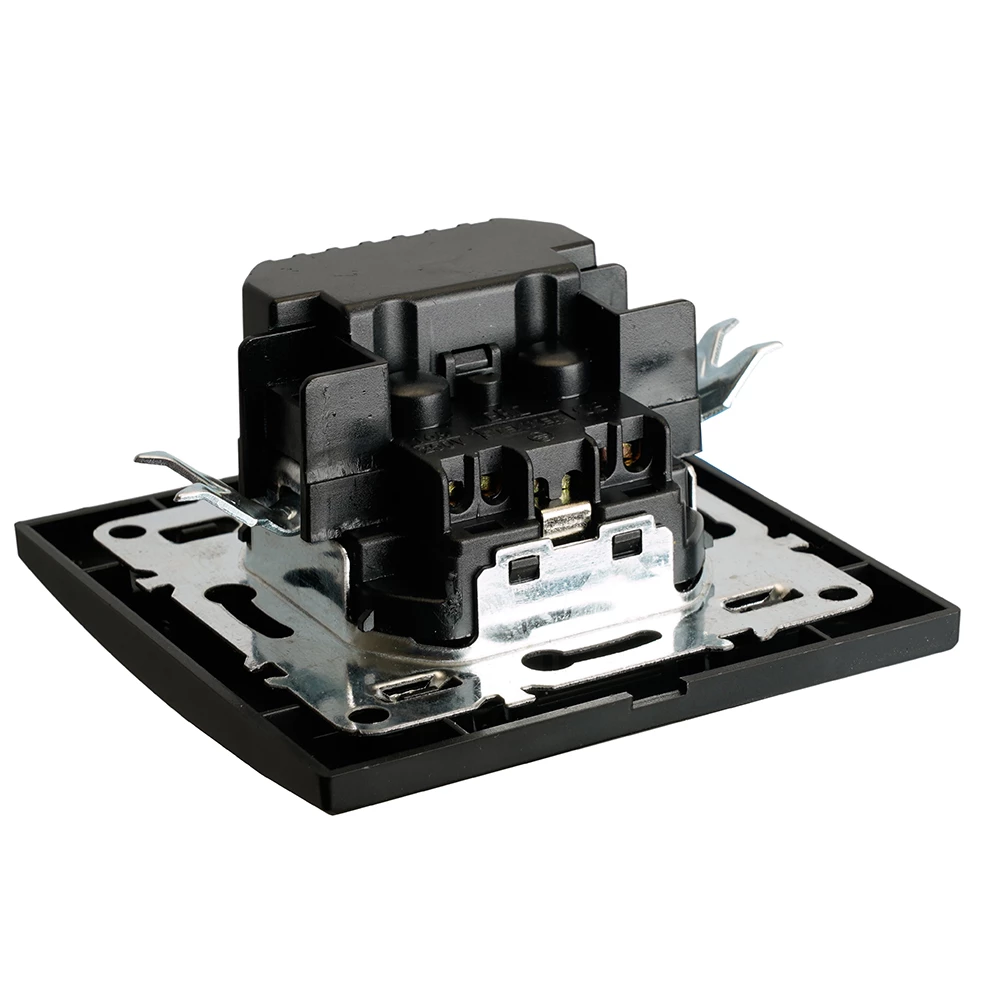 Розетка 1-местная с/з STEKKER, PST16-9016-03, 250В, 16А с USB+ type C, серия Эрна, черный (50078) - Viokon.com