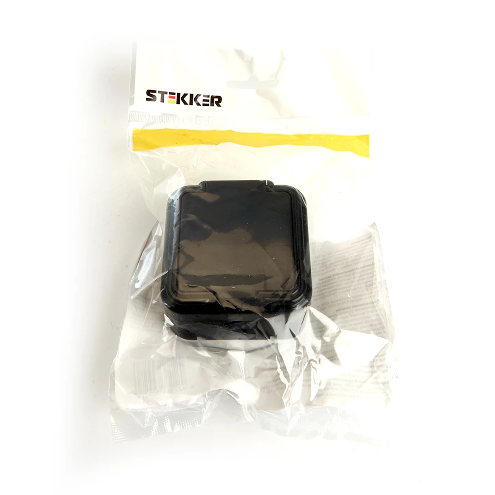 Розетка 1-местная б/з STEKKER, PST16-20-44 (RA 16-201-Ч), пластик АВС, 250В, 16А, IP44, черный (39692) - Viokon.com