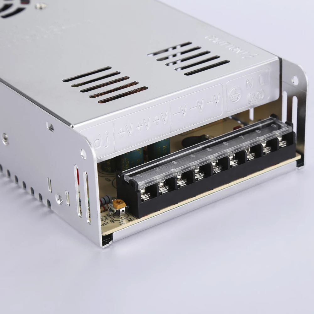 Блок питания для светодиодной ленты 24V 360W 15A IP20 90-260V 215*115*50 GS9651 GS9651 блок питания 24V 360W 15A IP20 90-260V 215*115*50 - Viokon.com