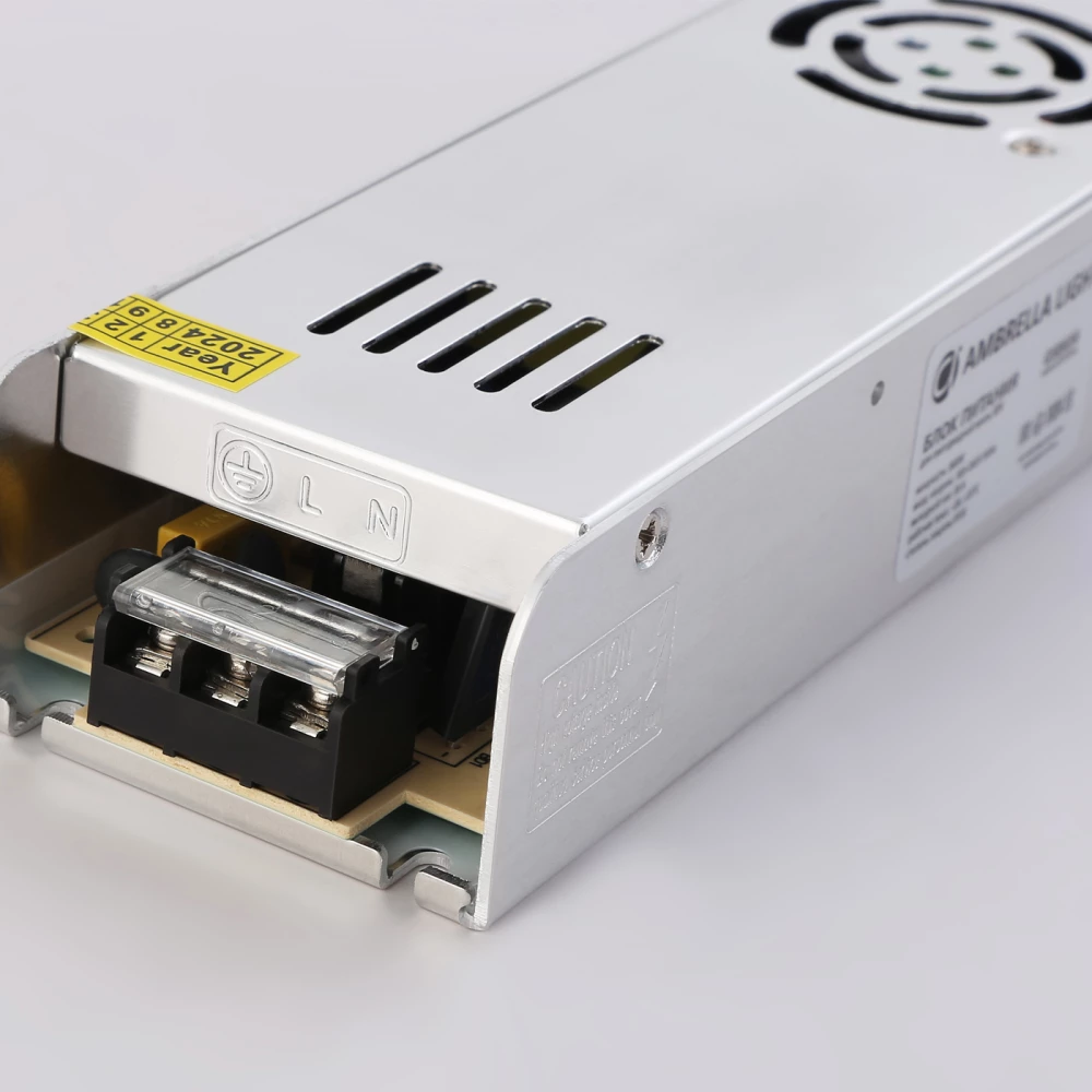 Блок питания с EMC для светодиодной ленты 12V 360W 30A IP20 185-260V 223*67*40 GS8656 GS8656 блок питания 12V 360W 30A IP20 185-260V EMC 223*67*40 - Viokon.com
