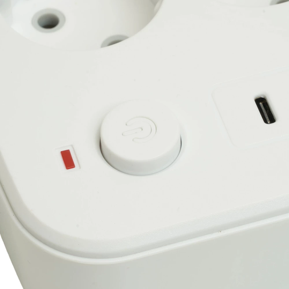 Удлинитель 3-местный c/з 3x1 мм2, 3 м, 250В, 10А, 4USB+2Type-C 2,4А, серия Home plus, белый STEKKER HM09-36-02 (49979) - Viokon.com